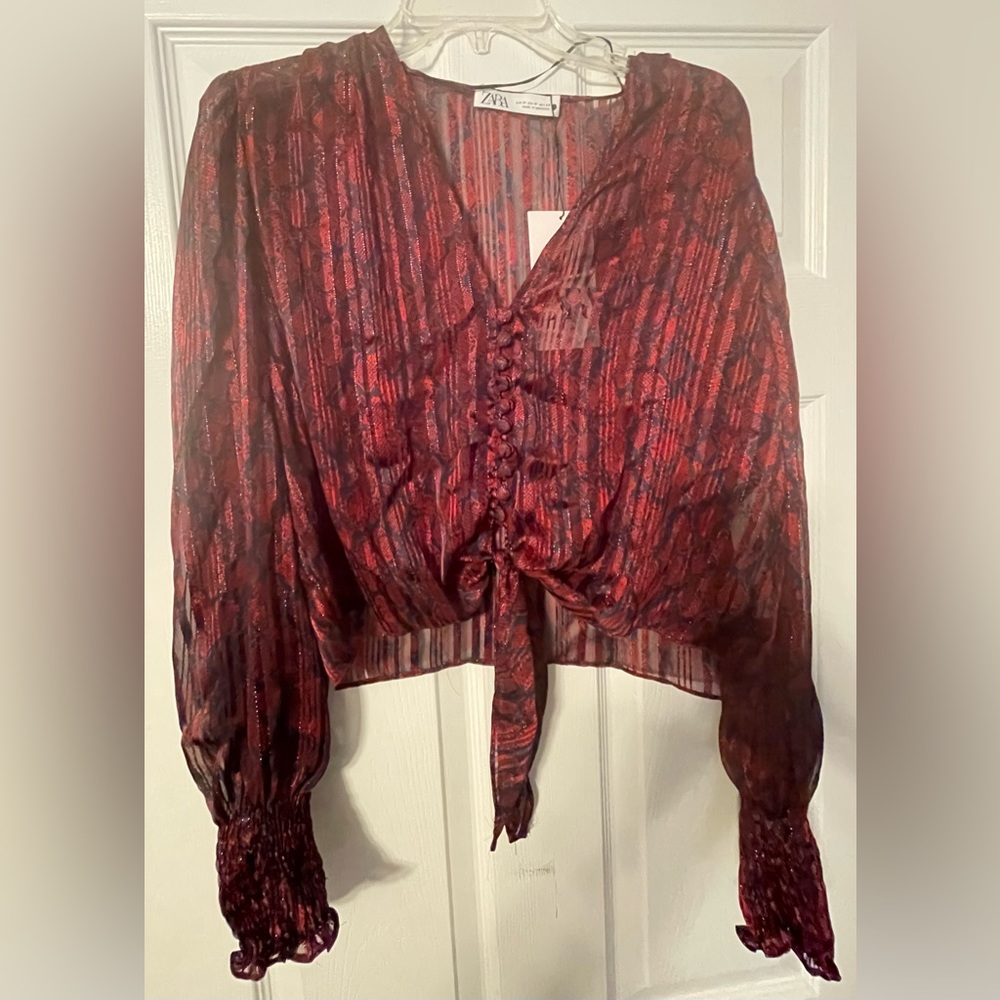 Zara Women’s Blouse NWT, size Medium, Red with Black Print